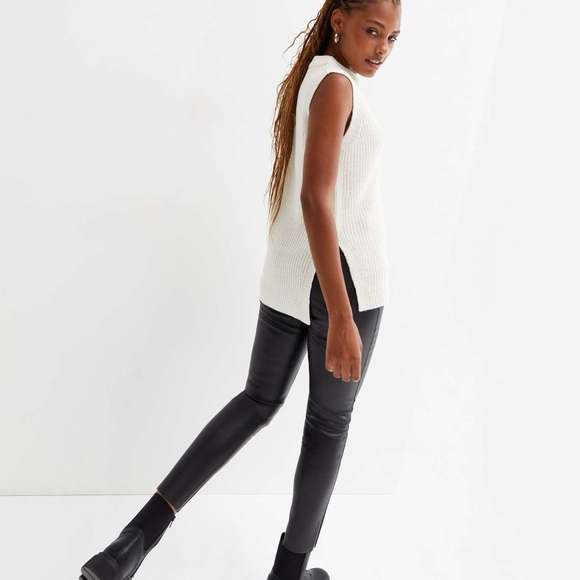 New Look knit sweater vest - Picture 4 of 4